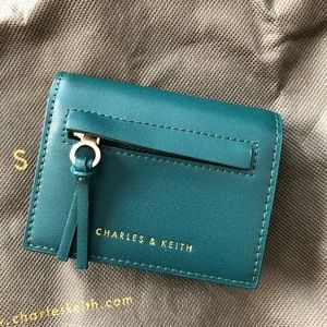 Charles & Keith wallet